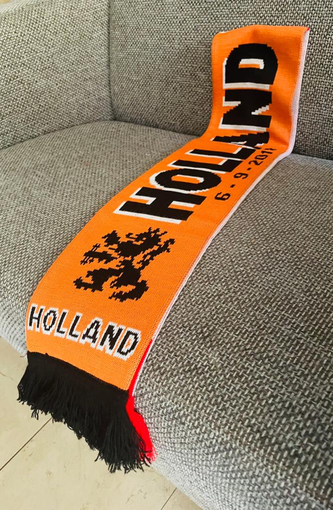 Supporterssjaaltje  Holland / Peru, Ophalen of Verzenden, Nieuw, Overige maten, Sjaal