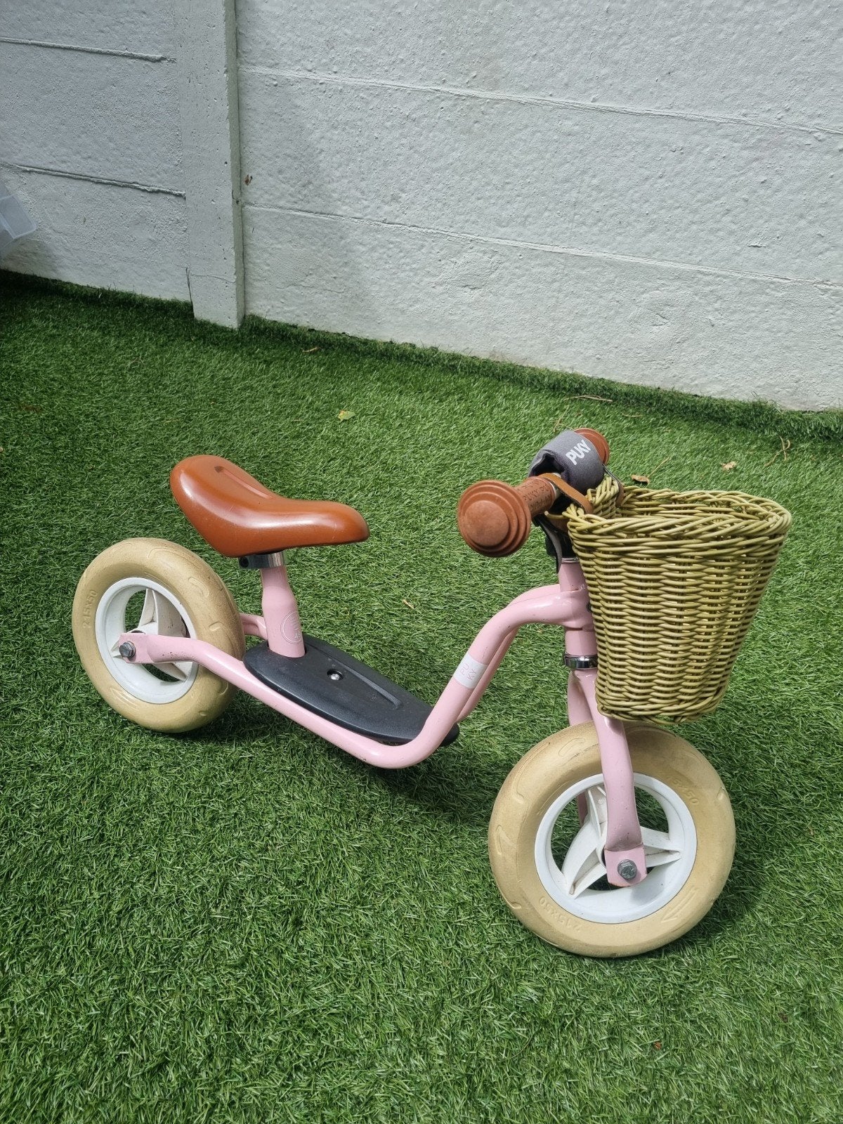 Roze Puky Loopfiets met Mandje - Zo goed als nieuw, Ophalen, Zo goed als nieuw, Loopfiets