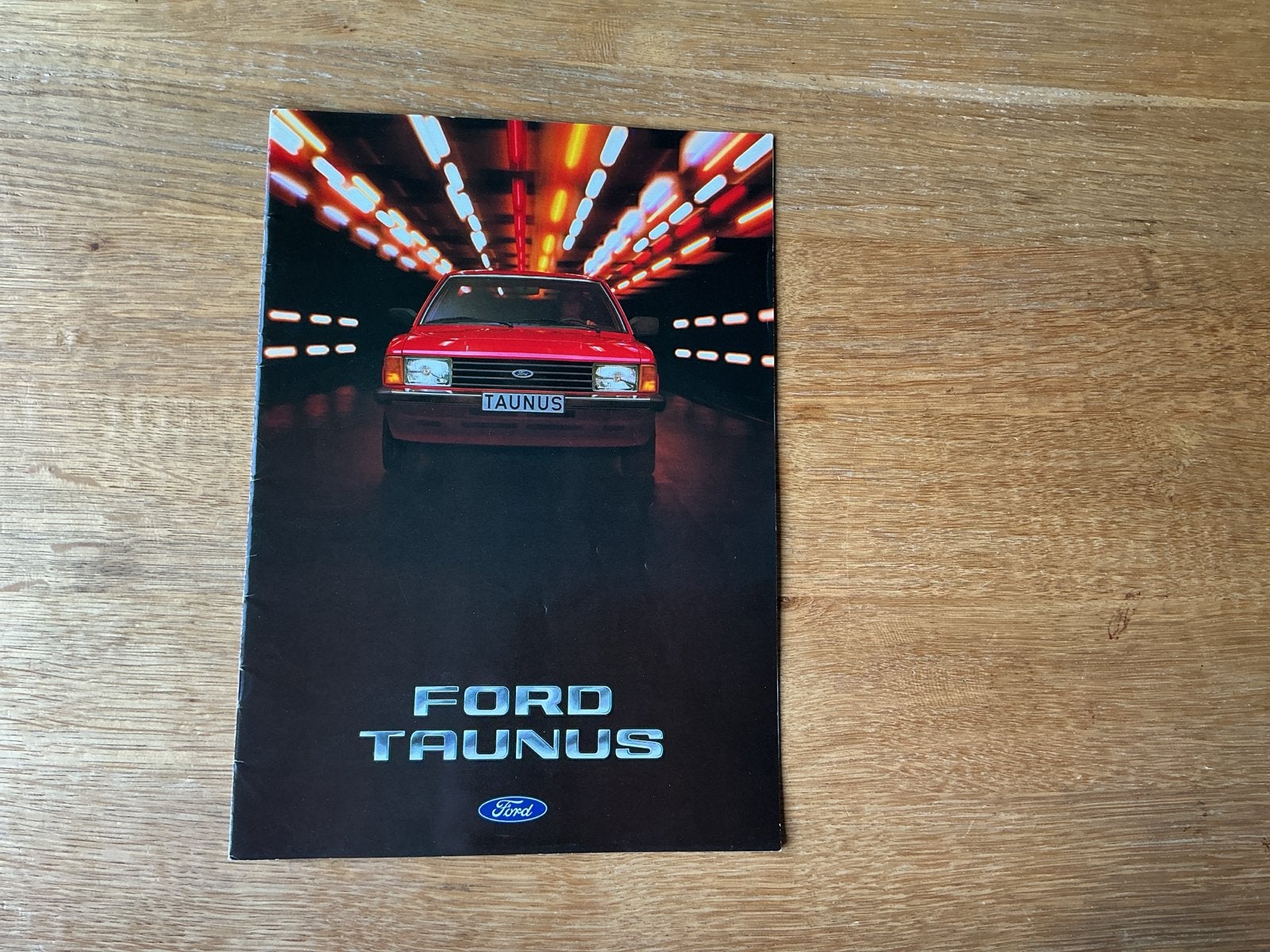 Ford Taunus brochure - Origineel uit 1981, Ophalen of Verzenden, Gelezen, Ford