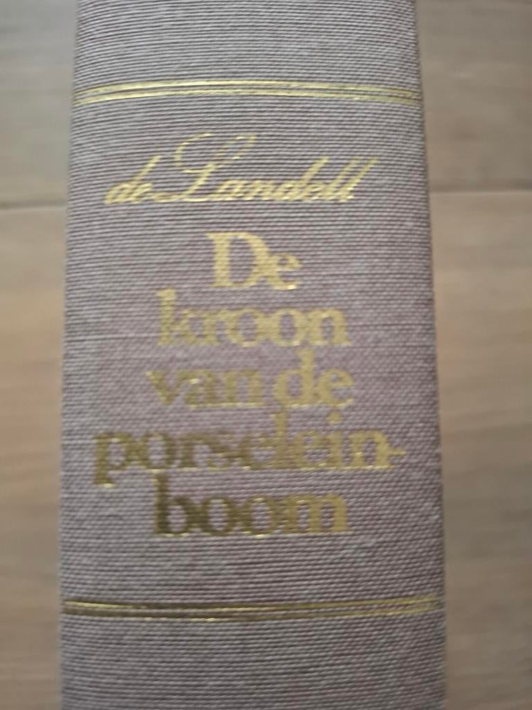 De kroon van de porselein boom olaf j.de landell, Boeken, Romans, Ophalen of Verzenden, Gelezen