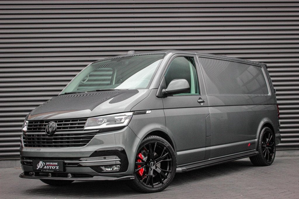 Volkswagen Transporter 2.0 TDI L2H1 150PK DSG JB- EDITION /, Zwart, 4 cilinders, 150 pk, Volkswagen