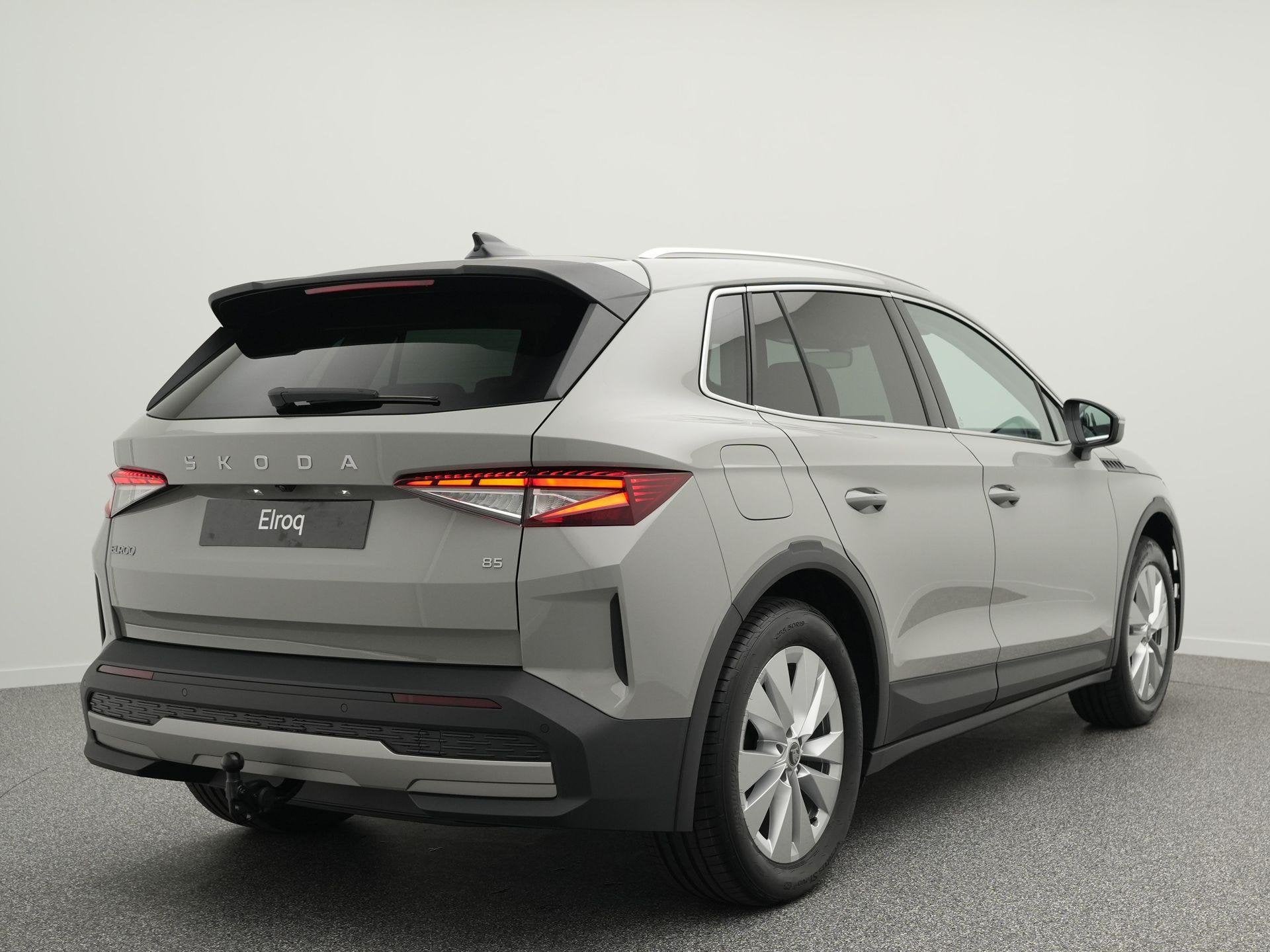 Skoda Elroq Business Edition 85 | Trekhaak | Stoelverwarming, Auto's, Skoda, Automaat, Leder en Stof, 286 pk, Nieuw