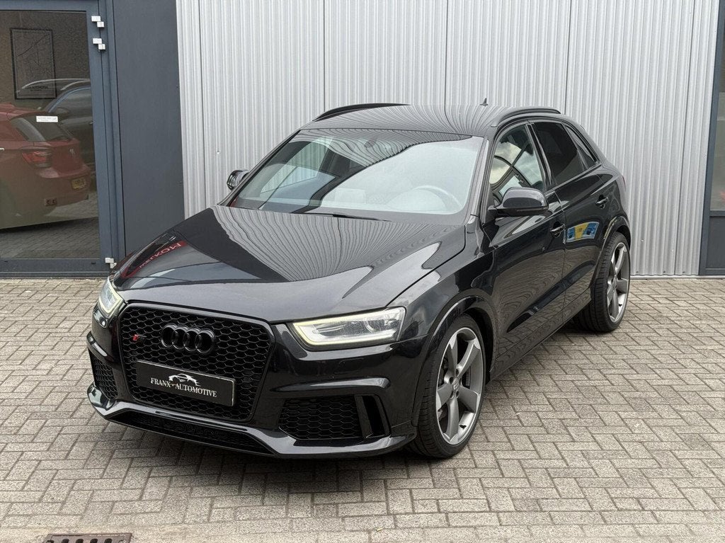 Audi RS Q3 2.5 TFSI RS Q3 quattro, Auto's, Euro 5, Gebruikt, Zwart, Zwart