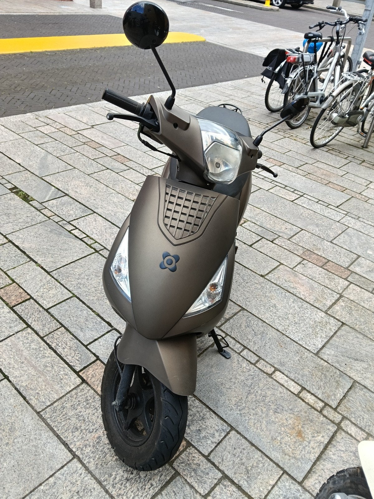 Zo goed als nieuwe scooter - Lage kilometerstand!, Ophalen