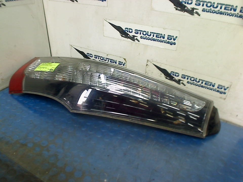 Achterlicht Rechts Mitsubishi Grandis (NA) 2005 22087642, Auto-onderdelen, Verlichting, Gebruikt, Info@mitsubishi-motors.de, Mitsubishi