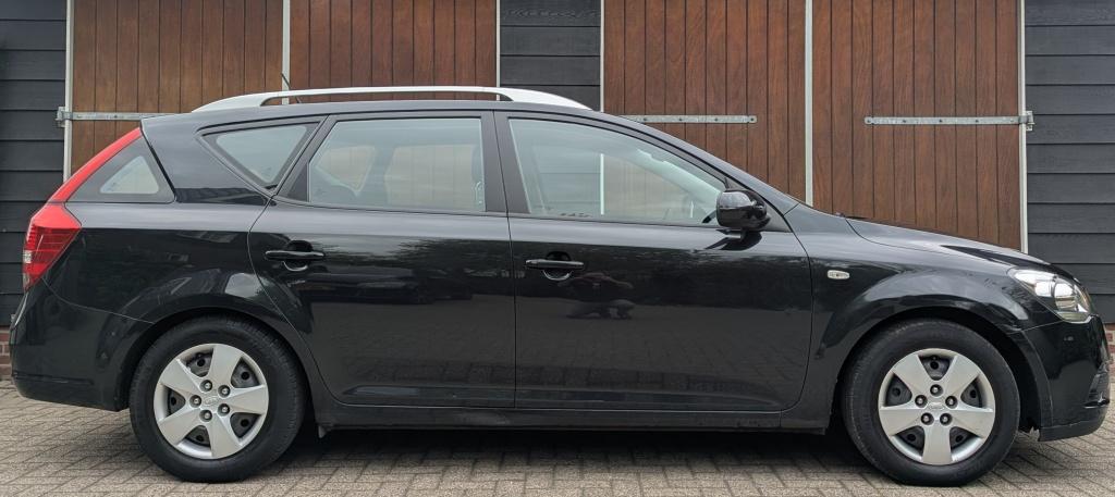 Kia cee'd 1.4 CVVT X-tra | Trekhaak | Nieuwe APK | Airco | G, Auto's, Kia, Stof, Gebruikt, 4 cilinders, 1396 cc