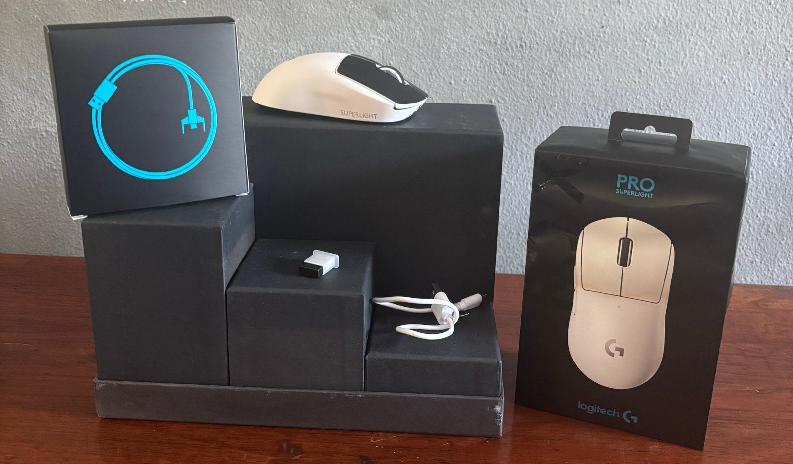 Logitech G PRO X SUPERLIGHT Draadloze Gaming Muis Wit, Muis, Gaming muis, Ophalen of Verzenden, Zo goed als nieuw