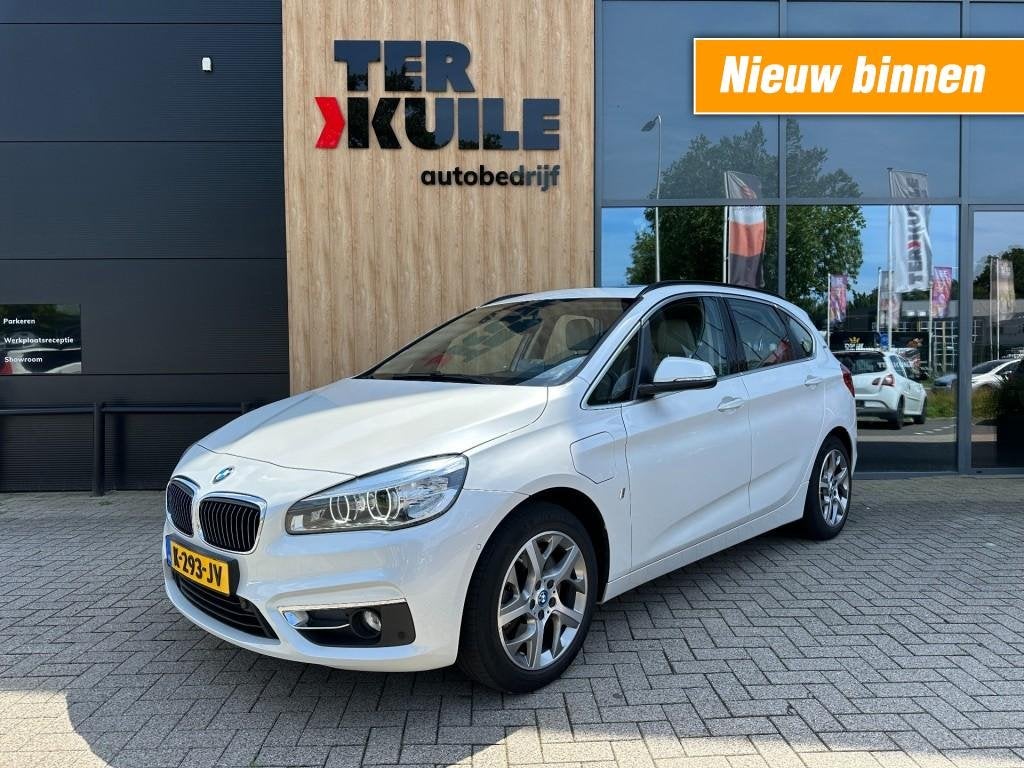 Bmw 2-SERIE ACTIVE TOURER 225XE High Exec. / BMW Service Inc, Automaat, 136 pk, Gebruikt, Euro 6