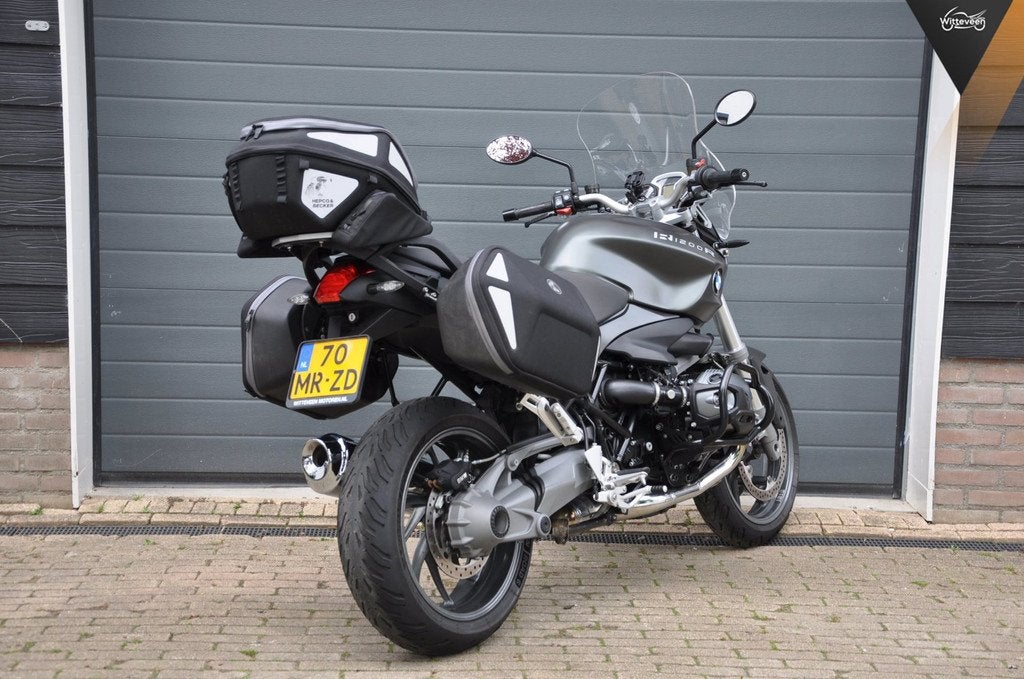 BMW R1200R 33500 km! Alle opties, koffers..., Motoren, Motoren | BMW, Bedrijf, 1170 cc, Meer dan 35 kW, Info@witteveenmotoren.nl
