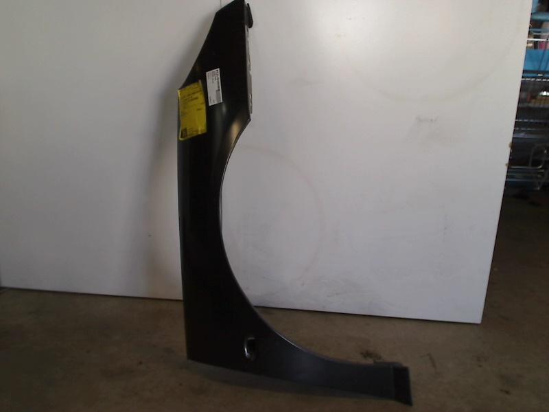 Spatbord Rechts Voor Peugeot 407 SW (6E) (2004-05/2011-03), Kontakt-peugeot@peugeot.com, Gebruikt, Peugeot Deutschland GmbH, Bahnhofsplatz, Rüsselsheim 65423, , Duitsland