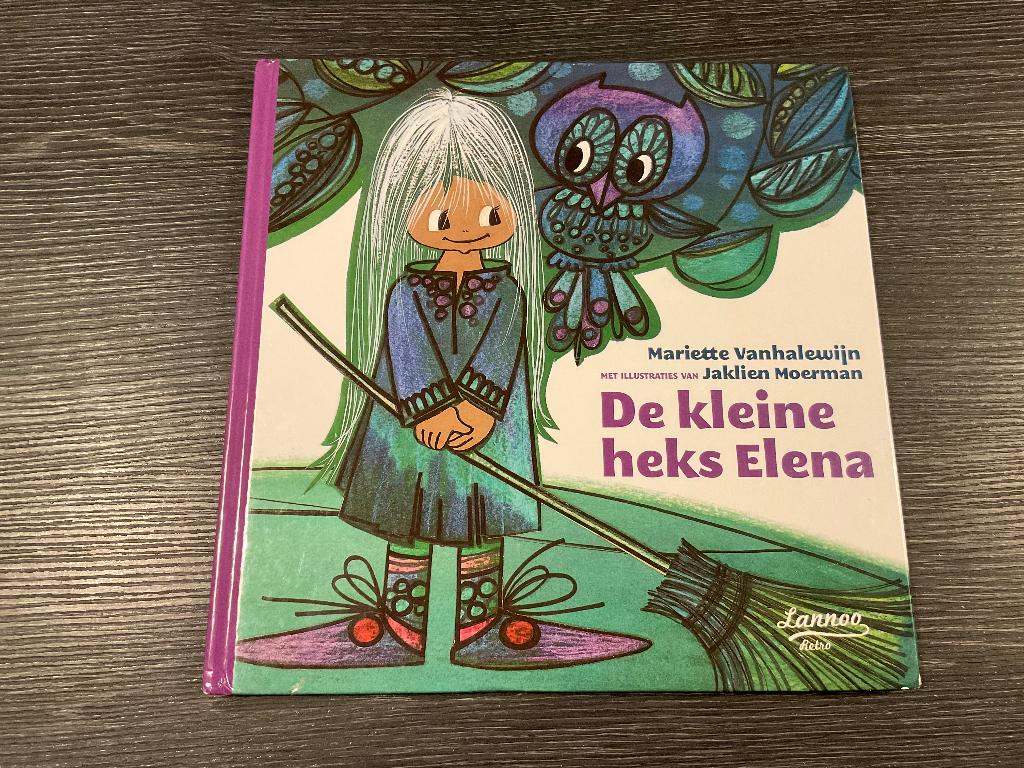 Vintage Boek De Kleine Heks Elena Mariette Vanhalewijn, Ophalen of Verzenden, Gelezen, Mariette Vanhalewijn, Sprookjes