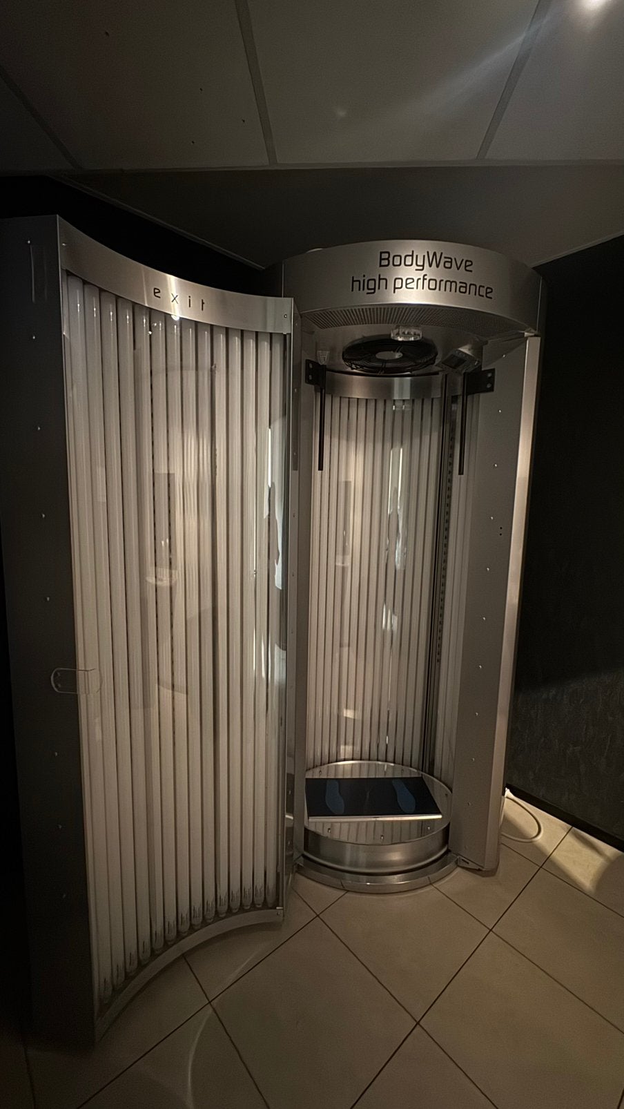 Solarium BodyWave High Performance, Ophalen, Zo goed als nieuw, Complete sauna