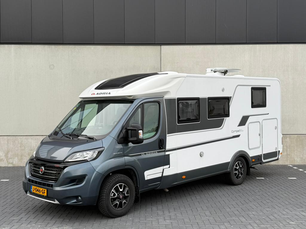 Adria Compact DL Plus 2020 Automaat slechts 6.834KM, Caravans en Kamperen, Campers, Bedrijf, tot en met 3, Half-integraal, Adria