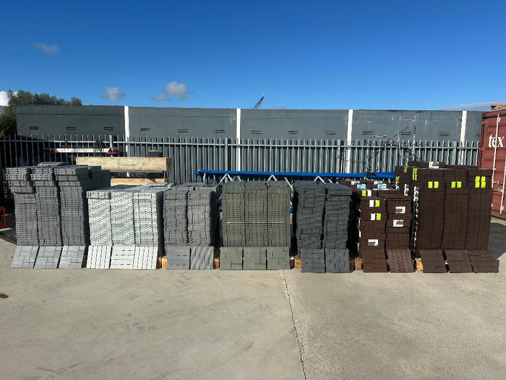 Composiet Terrastegels - Vlondertegels - NIEUW, Info@ydemanne.nl, Verzenden, Multyhome, Zwettestraat 8, 8912AH Leeuwarden