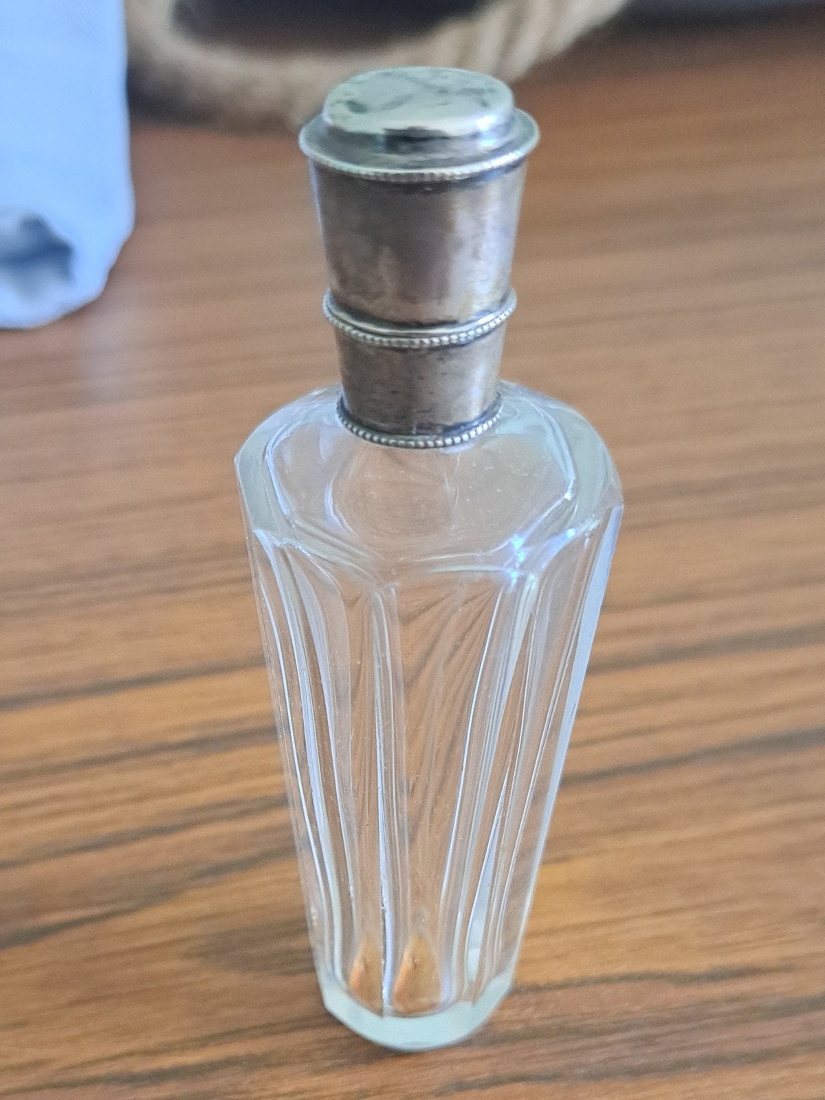 zilveren parfumflesje, Antiek en Kunst, Antiek | Goud en Zilver, Verzenden, Zilver