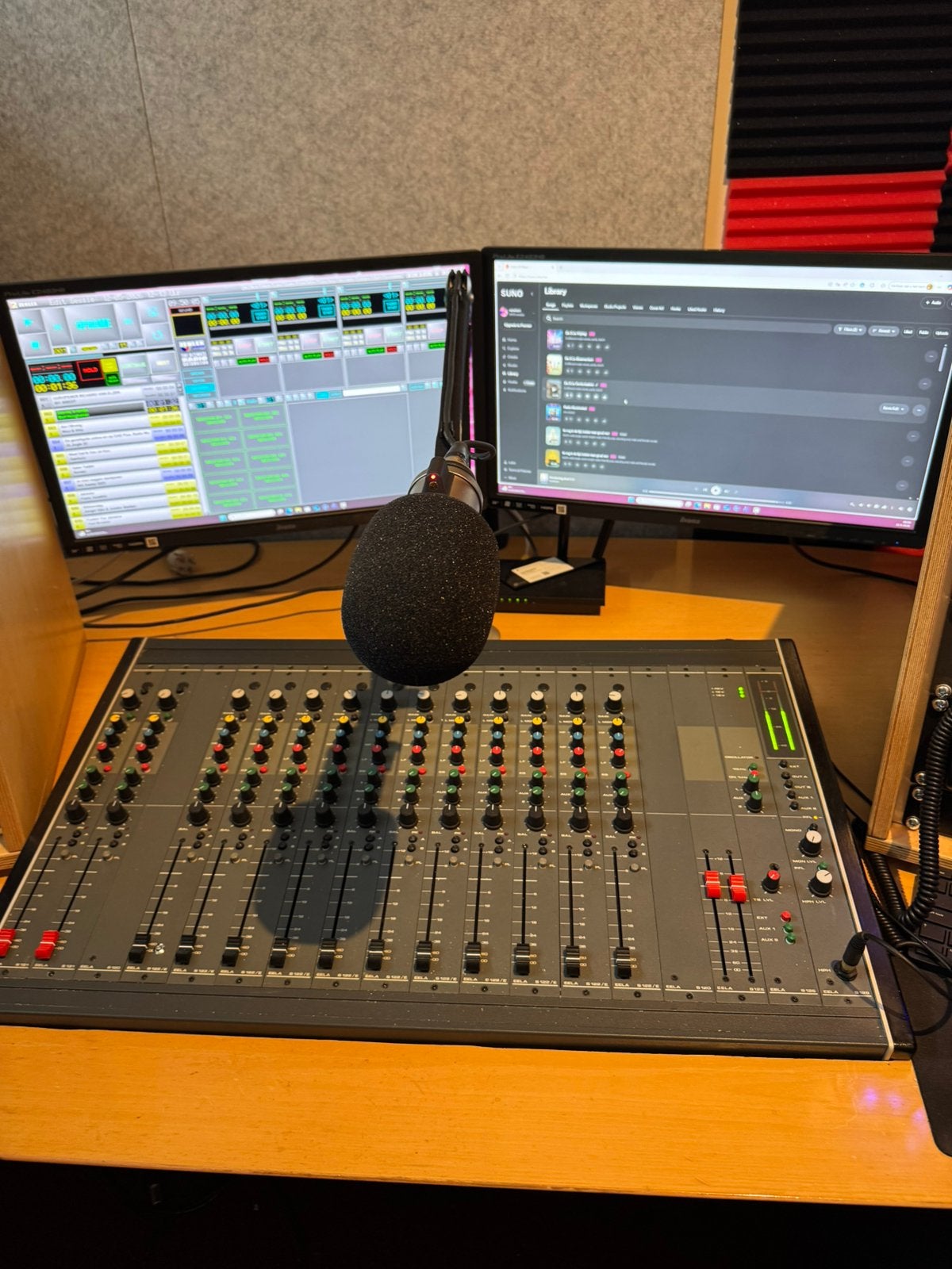 Eela audio mengtafel gereviseerd 13 kanalen, Ophalen, Gebruikt, 10 tot 20 kanalen, Microfooningang