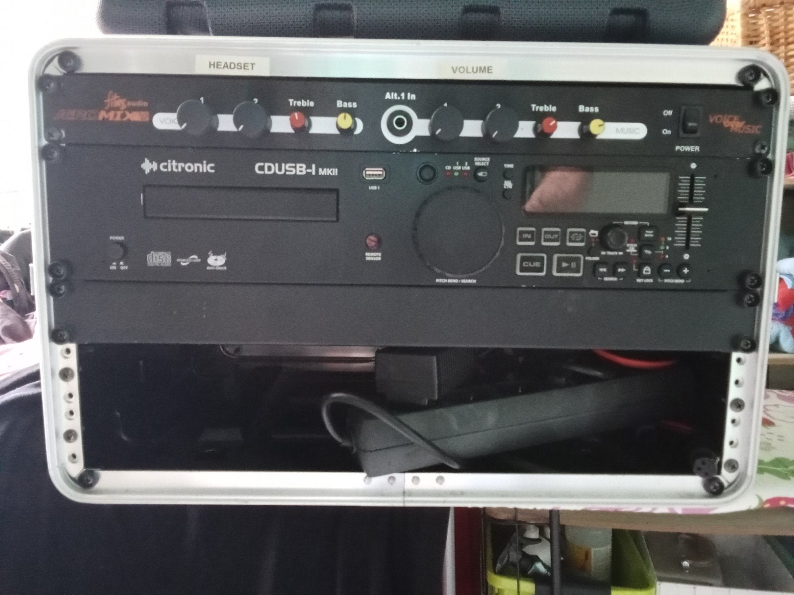 Citronic CDUSB-1 MKII DJ-set in flightcase, Muziek en Instrumenten, Dj-sets en Draaitafels, Ophalen, Gebruikt, Dj-set, Overige merken