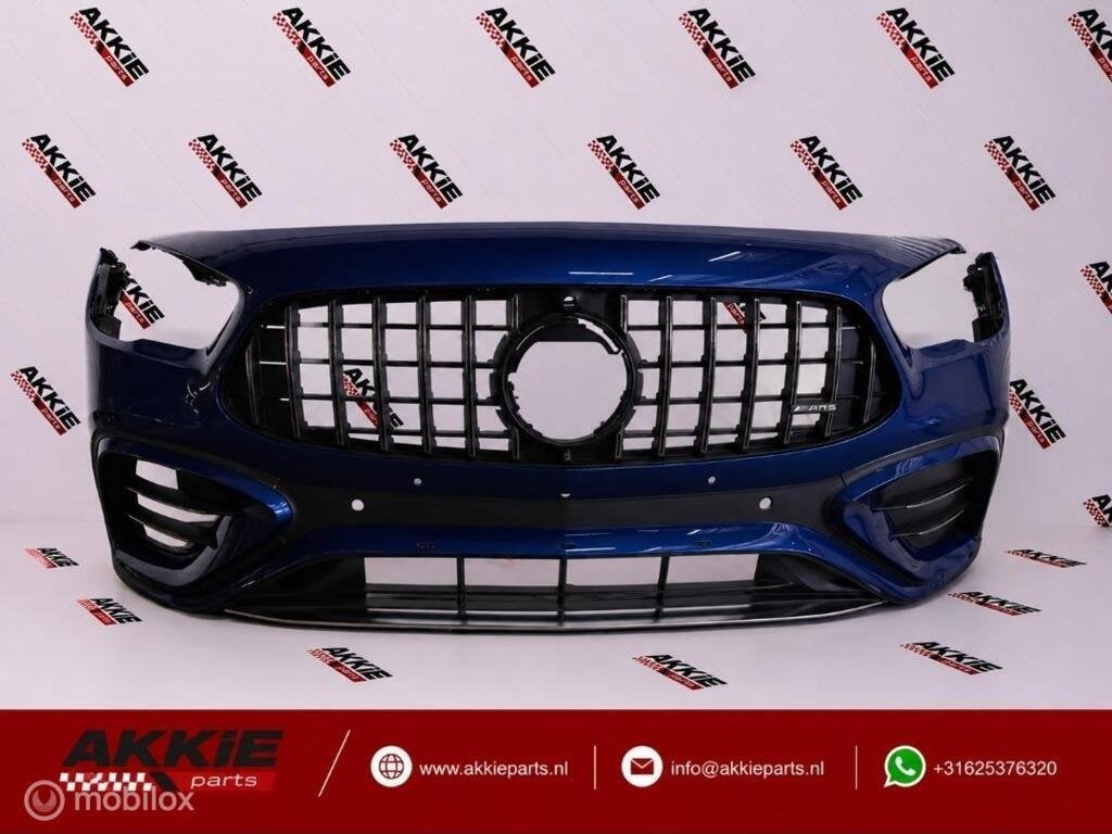 MERCEDES GLA Voorbumper AMG FACELIFT W247 2023, Gebruikt, Voor, Ophalen of Verzenden, Bumper