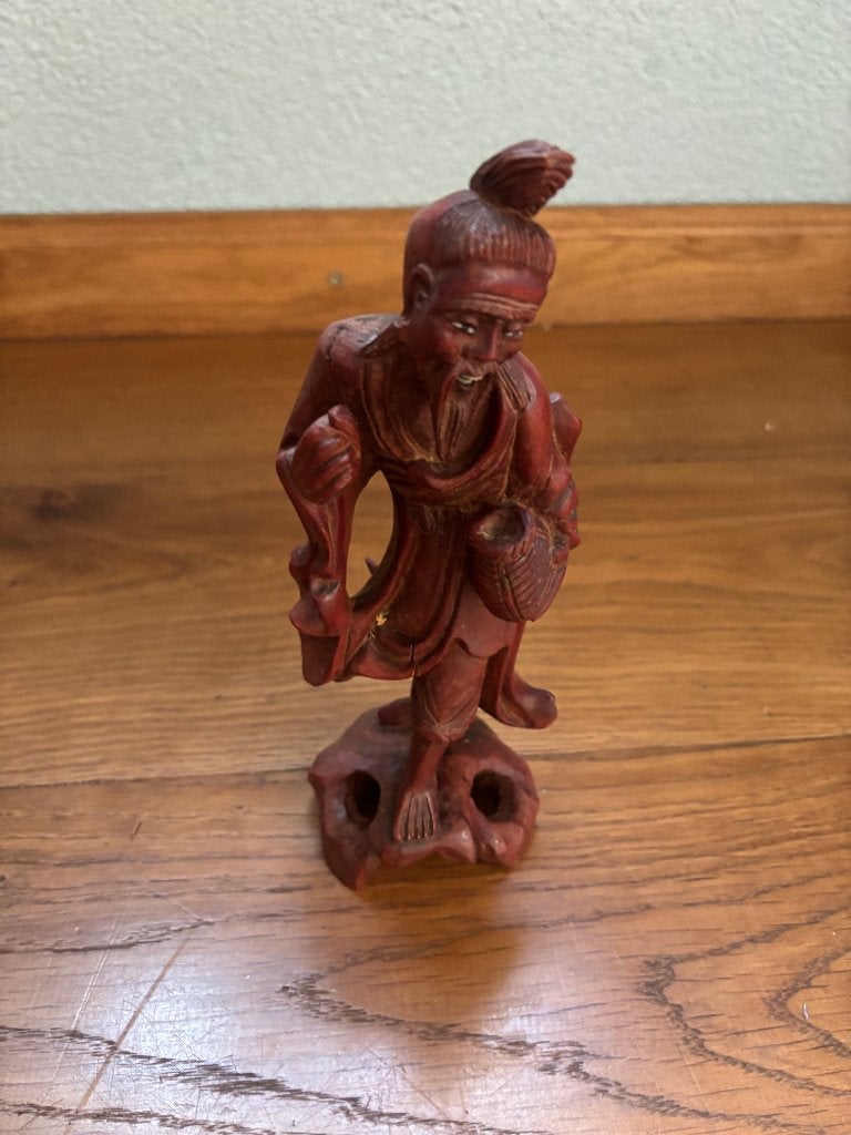Houten beeldje, Antiek en Kunst, Houtsnijwerk, Ophalen of Verzenden, Handgemaakt, 20 - 50 cm