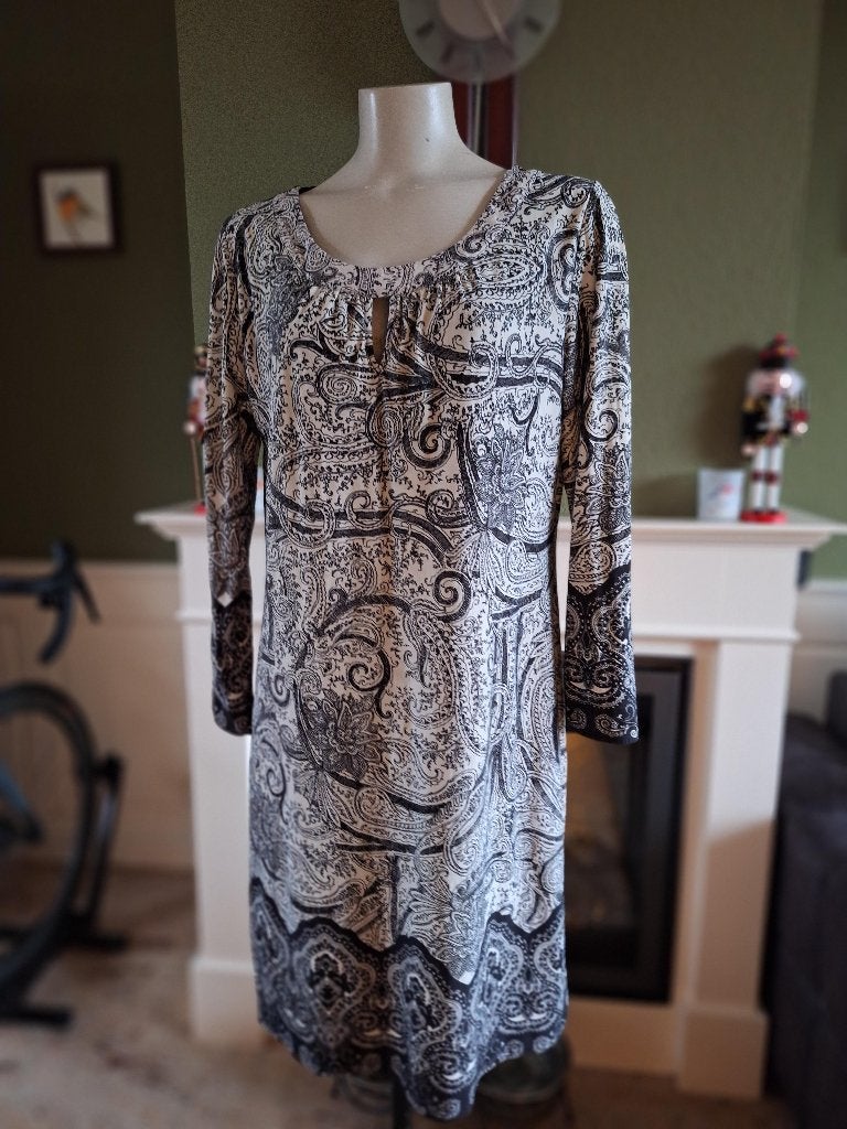 K-Design K Design key hole jurk wit zwart XL, Kleding | Dames, K-design, Verzenden, Zwart, Maat 46/48 (XL) of groter