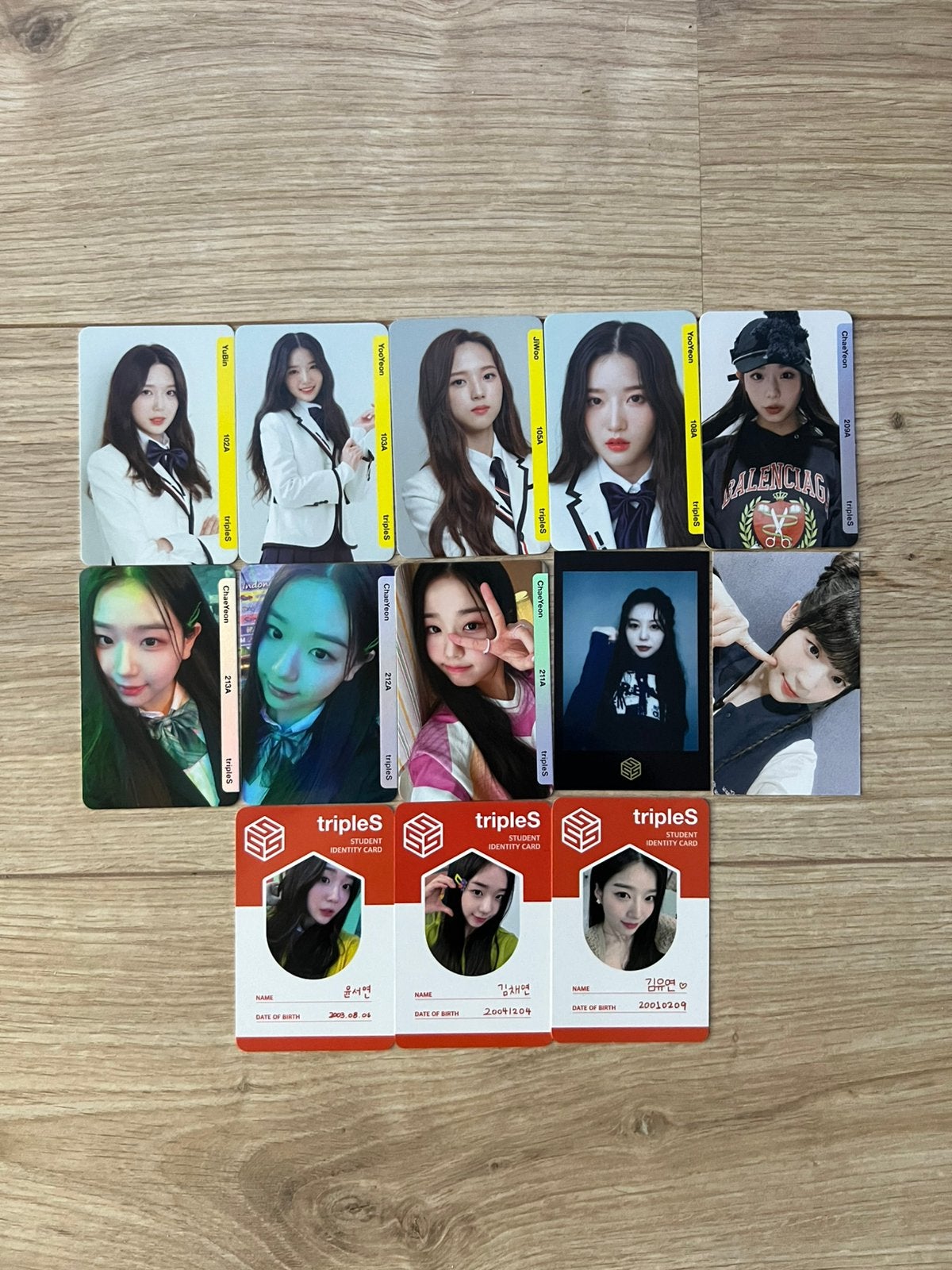 triples photocards yubin chaeyeon yooyeon jiwoo seoyeon kpop, Ophalen of Verzenden, Zo goed als nieuw, Foto of Kaart