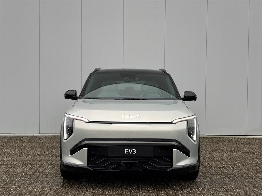 Kia EV3 GT-PlusLine 81.4 kWh | DEMO | Beschikbaar in overleg, Auto's, Kia, Zwart, Adaptive Cruise Control, Leder, 204 pk