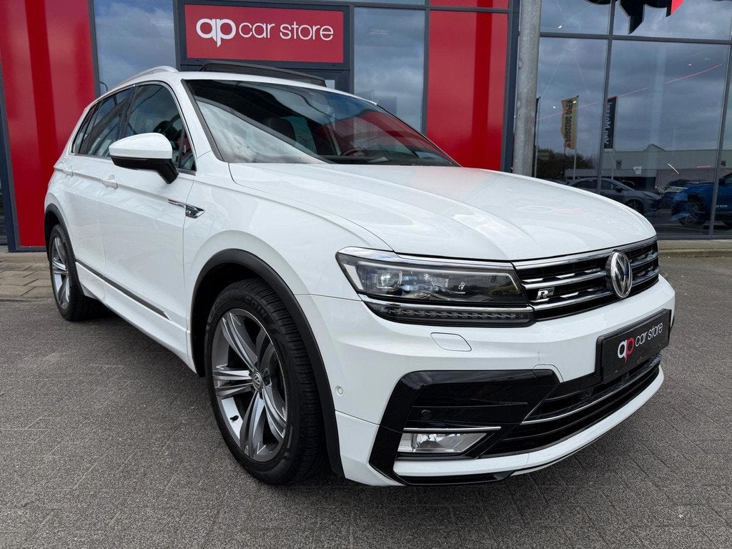 Volkswagen Tiguan 1.4 TSI ACT Business R 3 X R-Line Vol | Pa, 4 cilinders, 150 pk, Wit, Leder