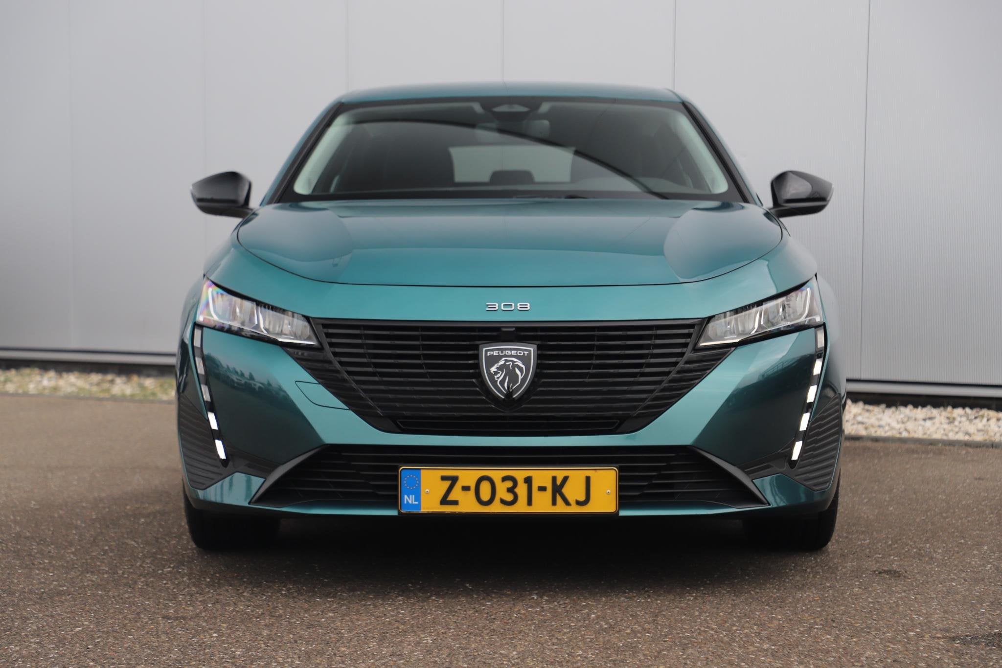 Peugeot 308 SW 1.2 PureTech Active Pack Business 131PK Navig, Voorwielaandrijving, Stof, 1199 cc, Met garantie (alle)