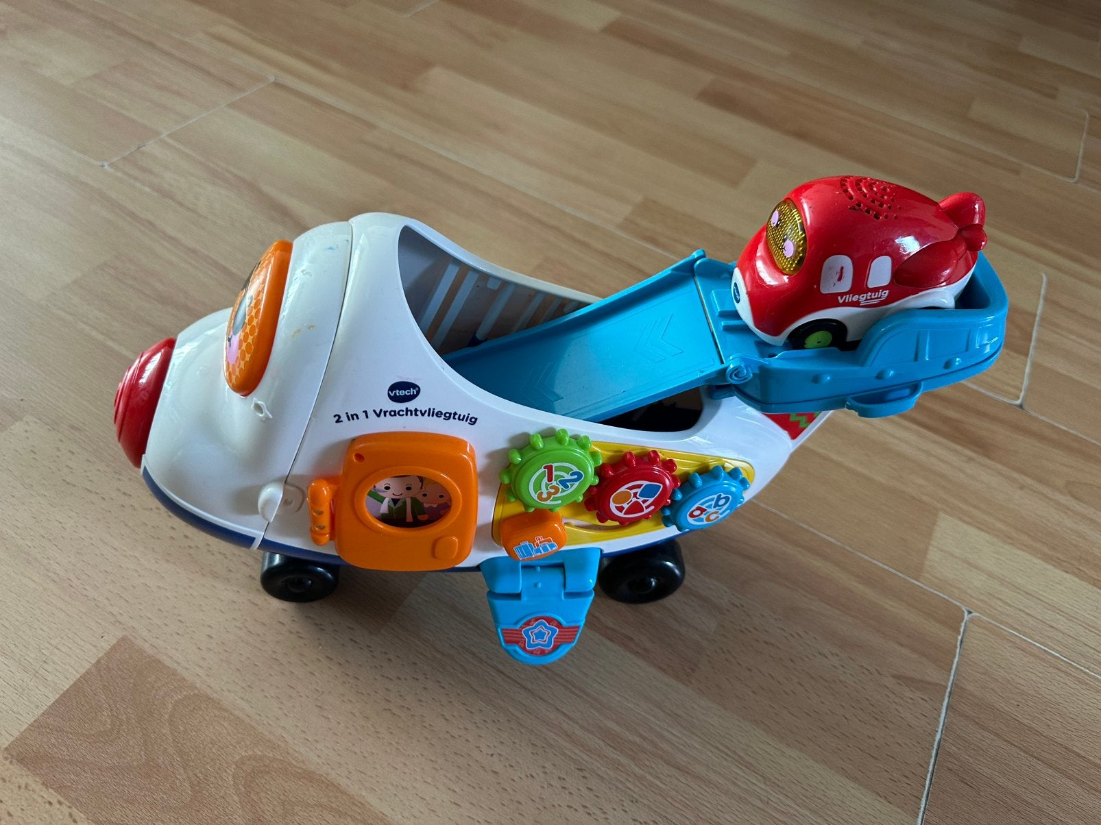 VTech 2 in 1 Vrachtvliegtuig, Ophalen of Verzenden, Zo goed als nieuw