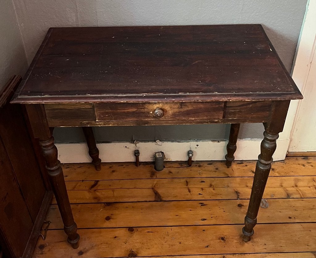 Antiek Bureau | tafeltje met lade, Ophalen
