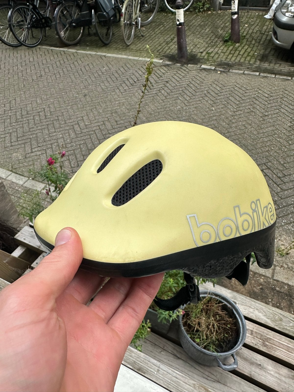 Bobike Go fietshelm Lemon Sorbet XXS (44-48 cm), Fietsen en Brommers, Fietsaccessoires | Fietshelmen, Ophalen of Verzenden, Zo goed als nieuw