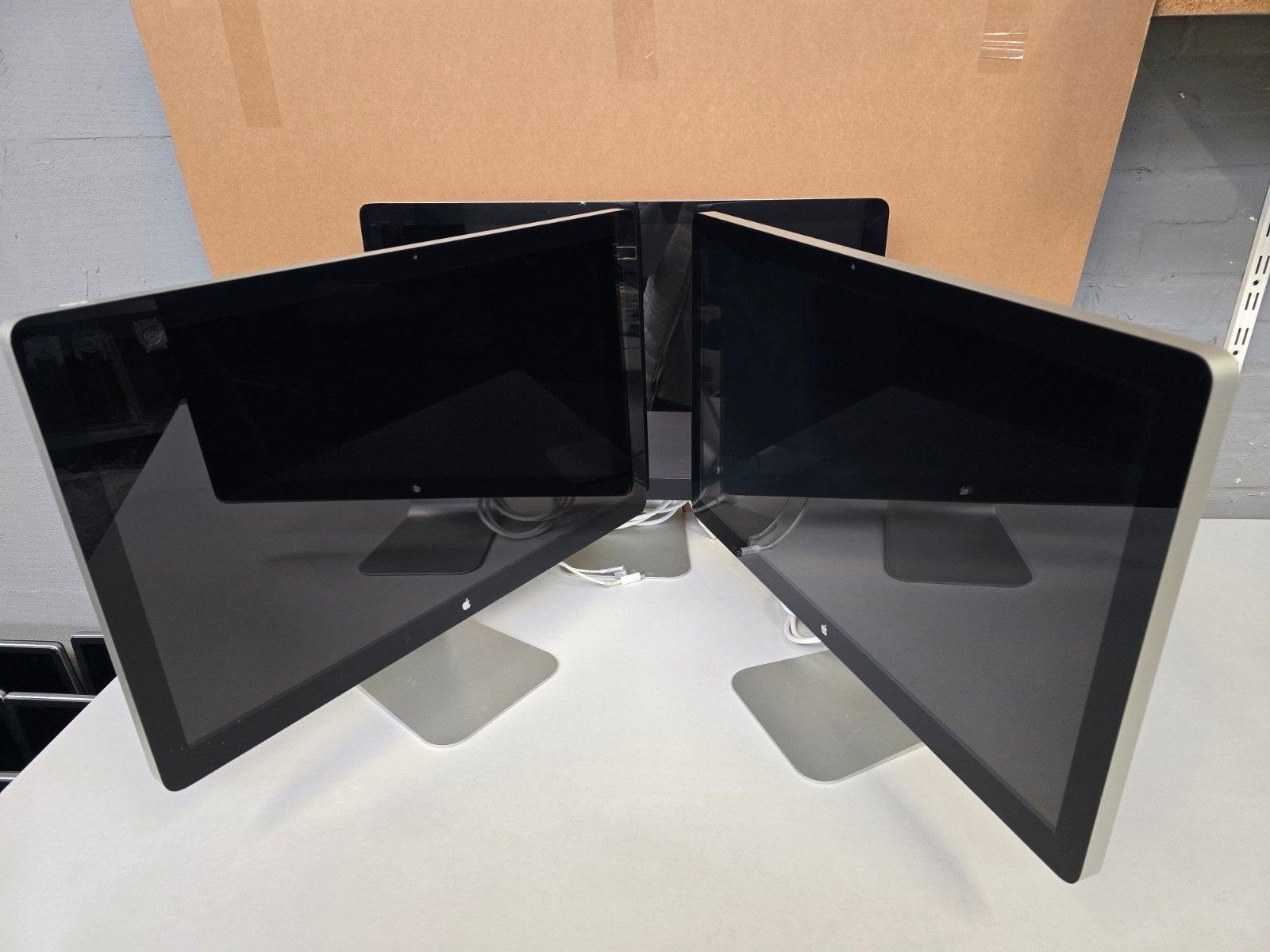 3x Apple Thunderbolt Display 27 inch 2560 1440 A1407, Ophalen, Gebruikt, IPS, Kantelbaar