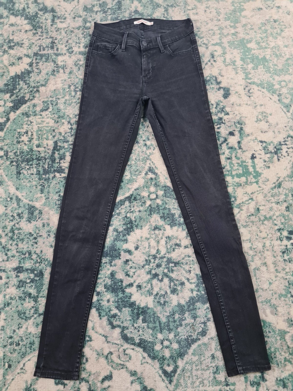 Levi's 710 super skinny W26 L32 Dames Tulsi2632 Zwart, Zwart, Ophalen of Verzenden, Zo goed als nieuw, W27 (confectie 34) of kleiner