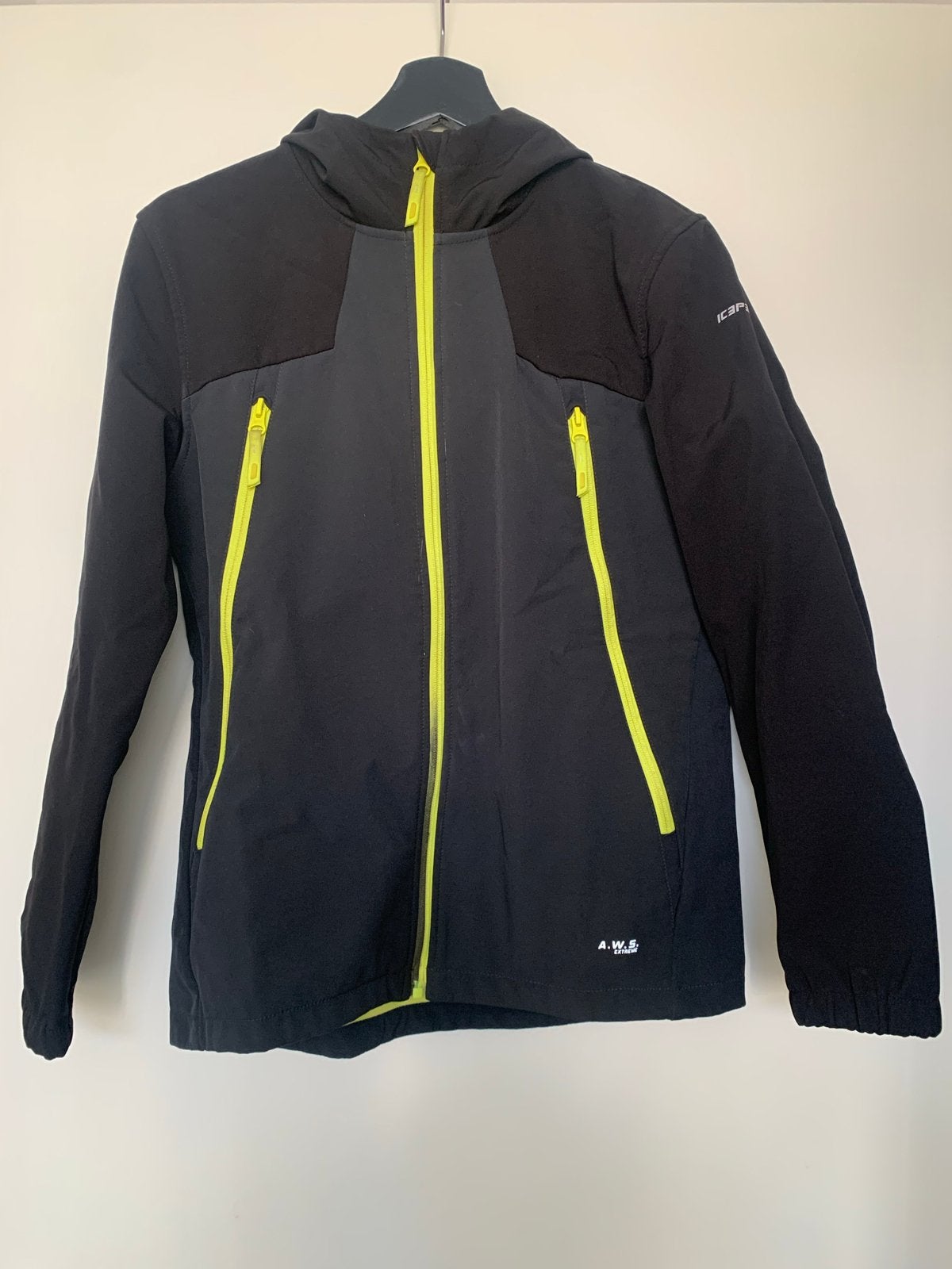 Icepeak softshell jas zwart mt 14 jaar, Ophalen of Verzenden, Gebruikt, Jas