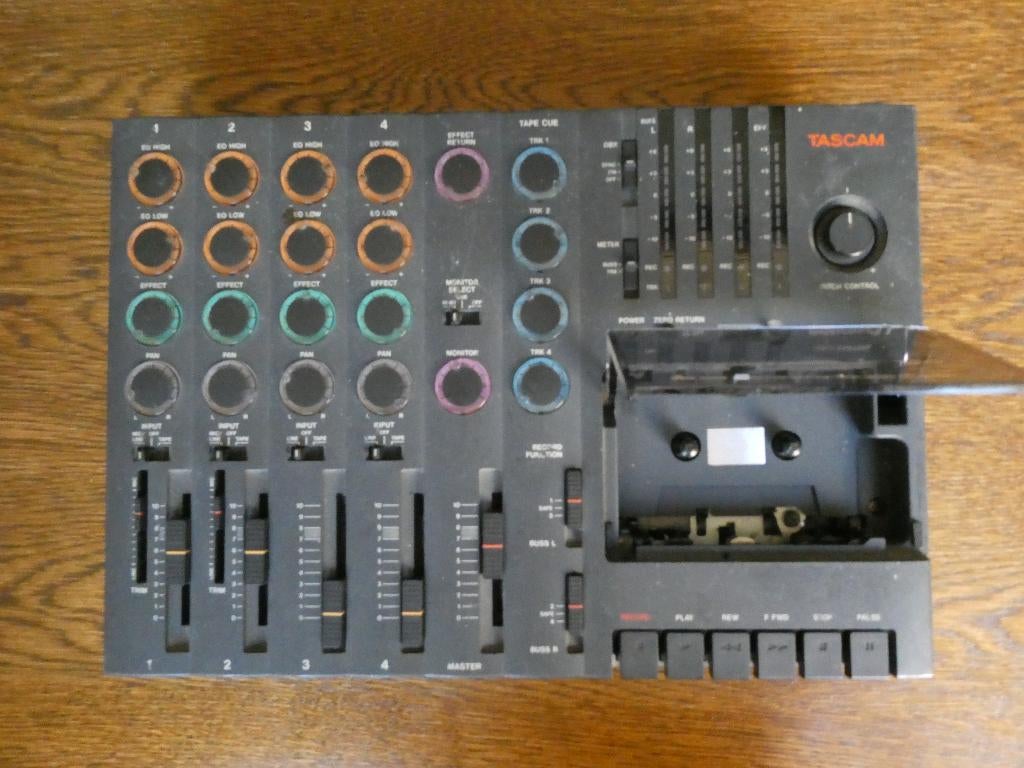 TASCAM Porta 07 Ministudio 4-sporen cassette recorder, Ophalen of Verzenden, Bandrecorder