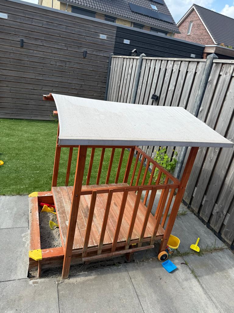 Houten zandbak met dakje, Kinderen en Baby's, Speelgoed | Buiten | Zandbakken, Ophalen of Verzenden, Gebruikt