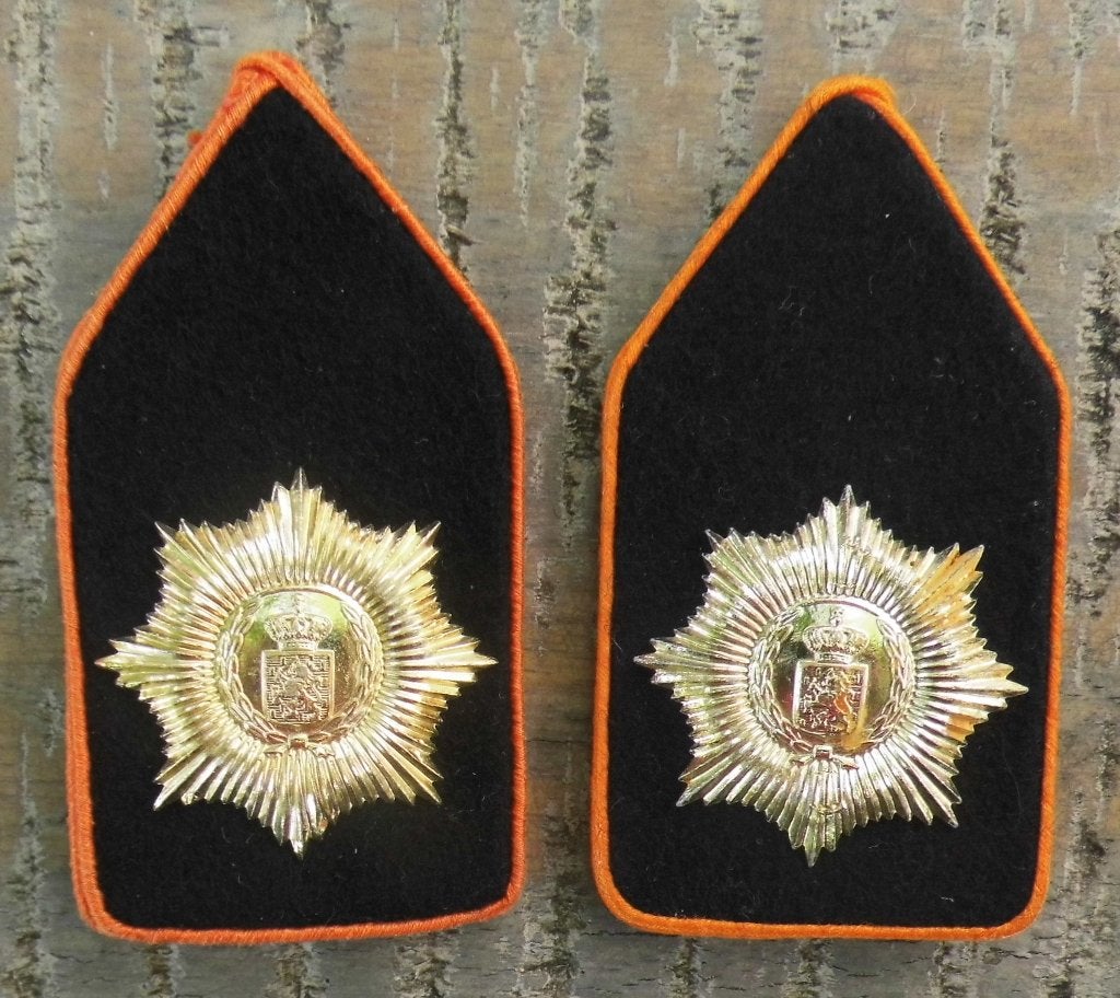 Setje kraagstukken Regiment Infanterie van Heutsz, Verzenden, Landmacht, Nederland, Embleem of Badge