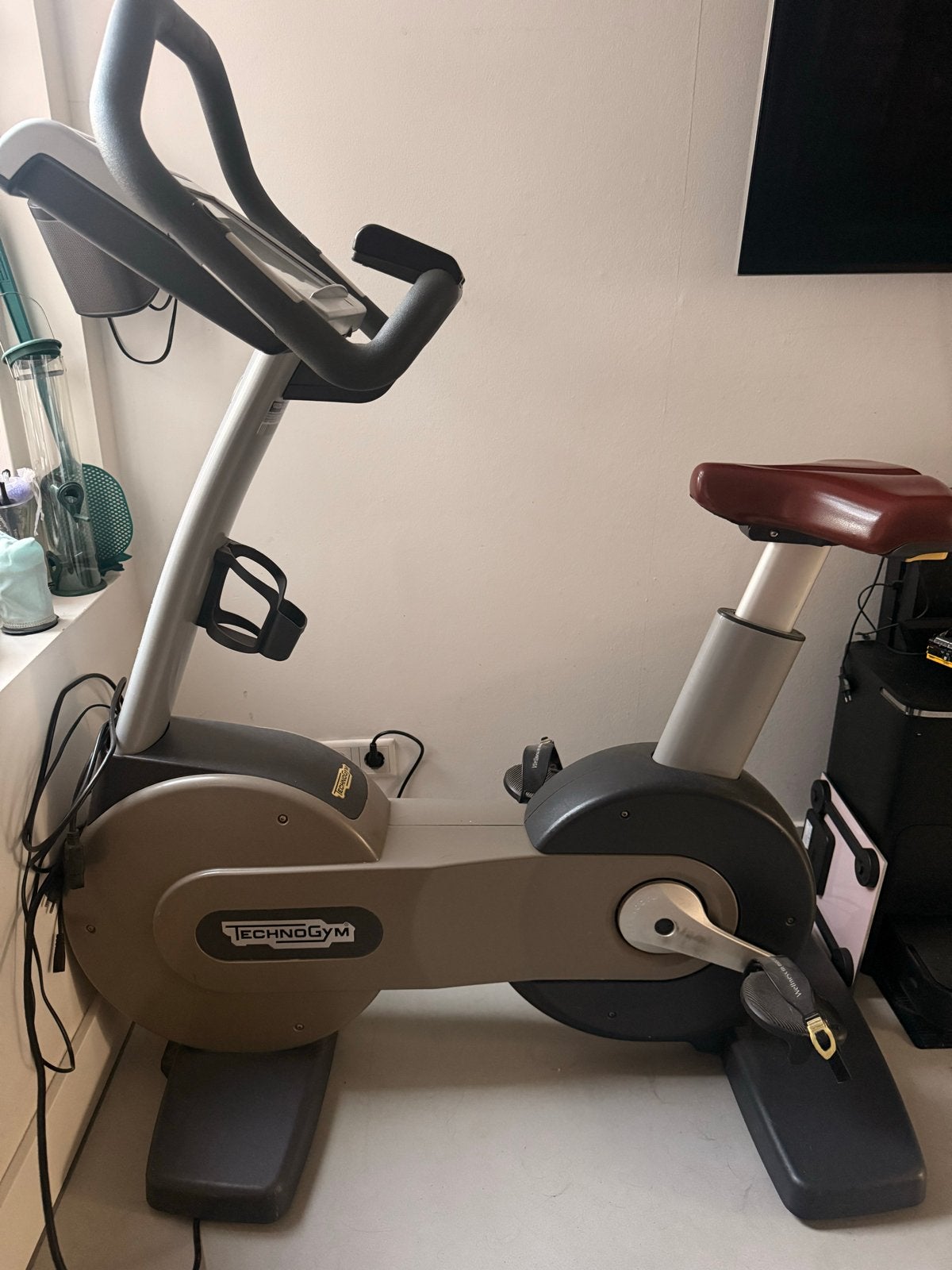 Technogym Excite 700 Hometrainer - Professionele Kwaliteit, Sport en Fitness, Gebruikt, Ophalen of Verzenden, Metaal, Benen