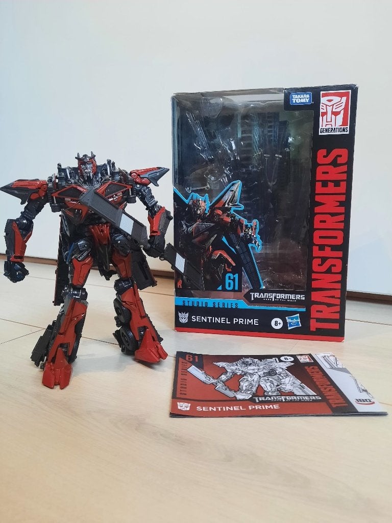 Studio Series 61: Sentinel Prime (Dark of the Moon), Verzamelen, Transformers, Overige generaties, Ophalen of Verzenden, Zo goed als nieuw