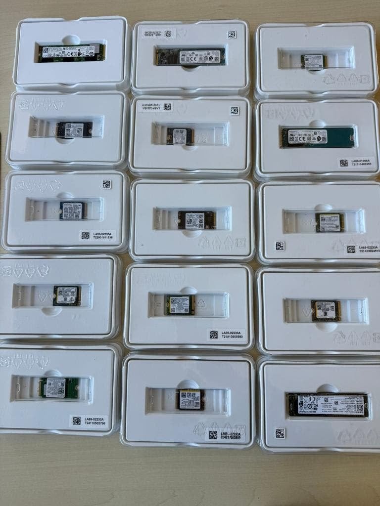 M.2 SATA NVMe SSD 256 GB 15 stuks, Ophalen of Verzenden, Desktop, USB
