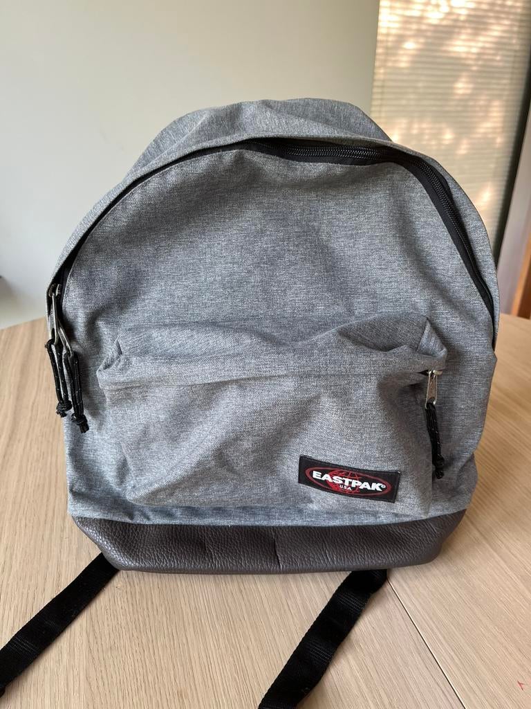 Rugzak Eastpak, Ophalen of Verzenden, Zo goed als nieuw, Eastpak, 30 tot 45 cm