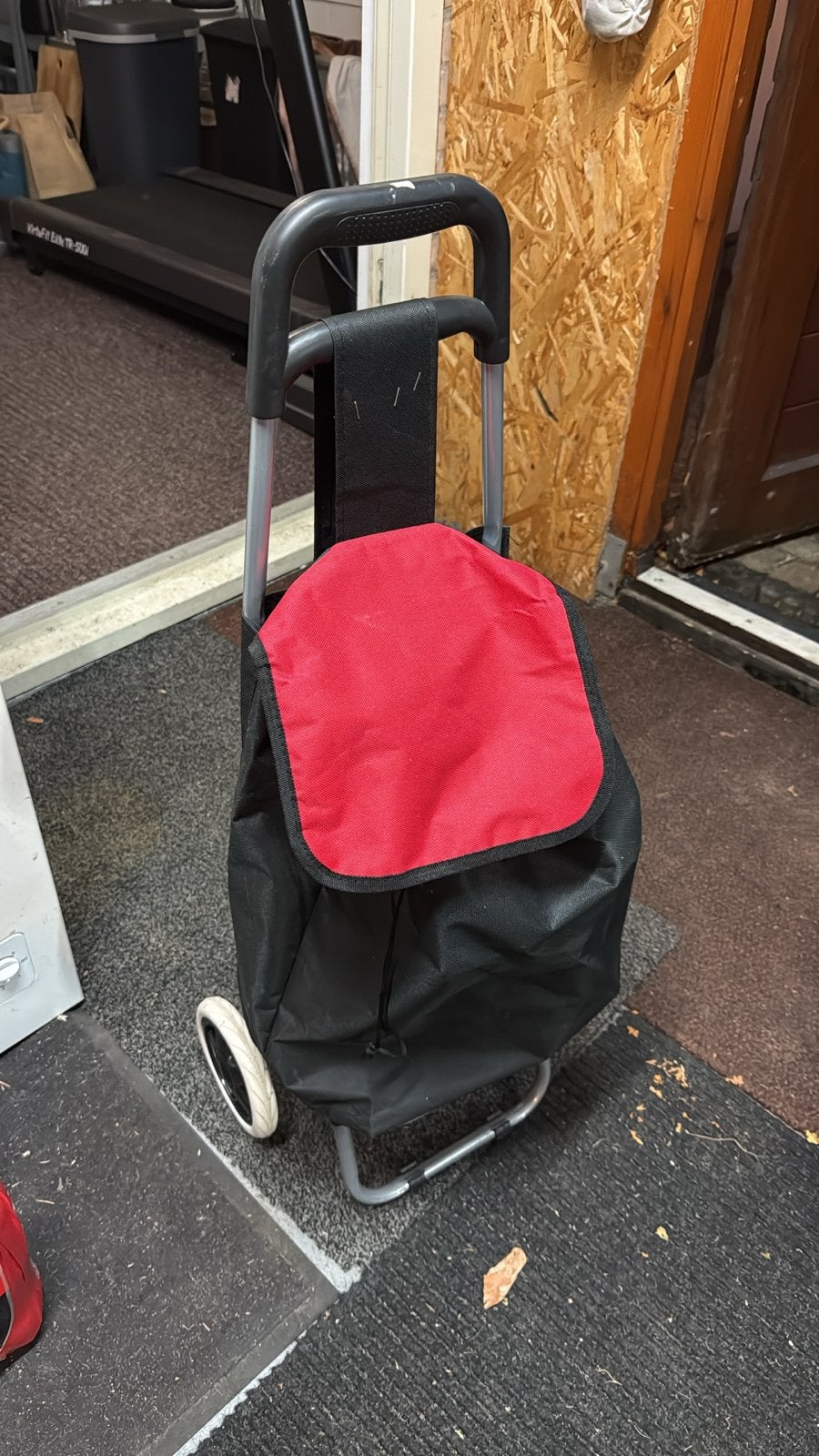 Boodschappentrolley, 30 cm of meer, Zwart, Zo goed als nieuw, Wieltjes