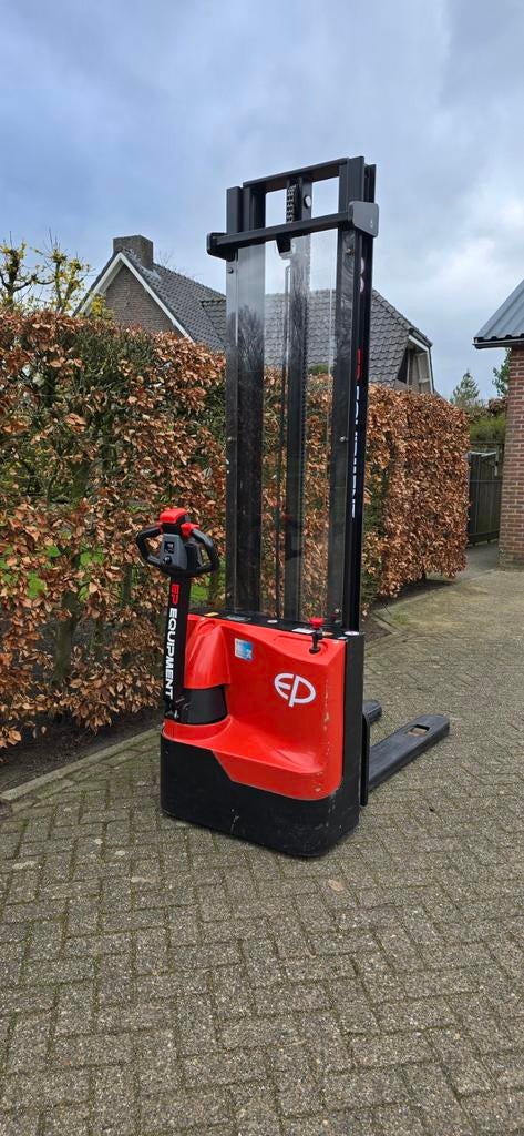 ep equipment es15-15es elektrische stapelaar, Zakelijke goederen, Machines en Bouw | Heftrucks en Intern transport, Ophalen, Stapelaar