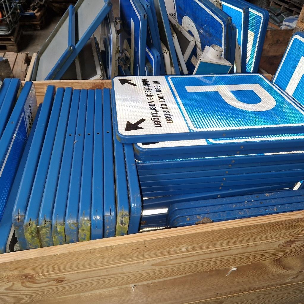 verkeersborden, laadpaalborden , laadpalen, Verzamelen, Merken en Reclamevoorwerpen, Ophalen of Verzenden, Gebruikt, Reclamebord