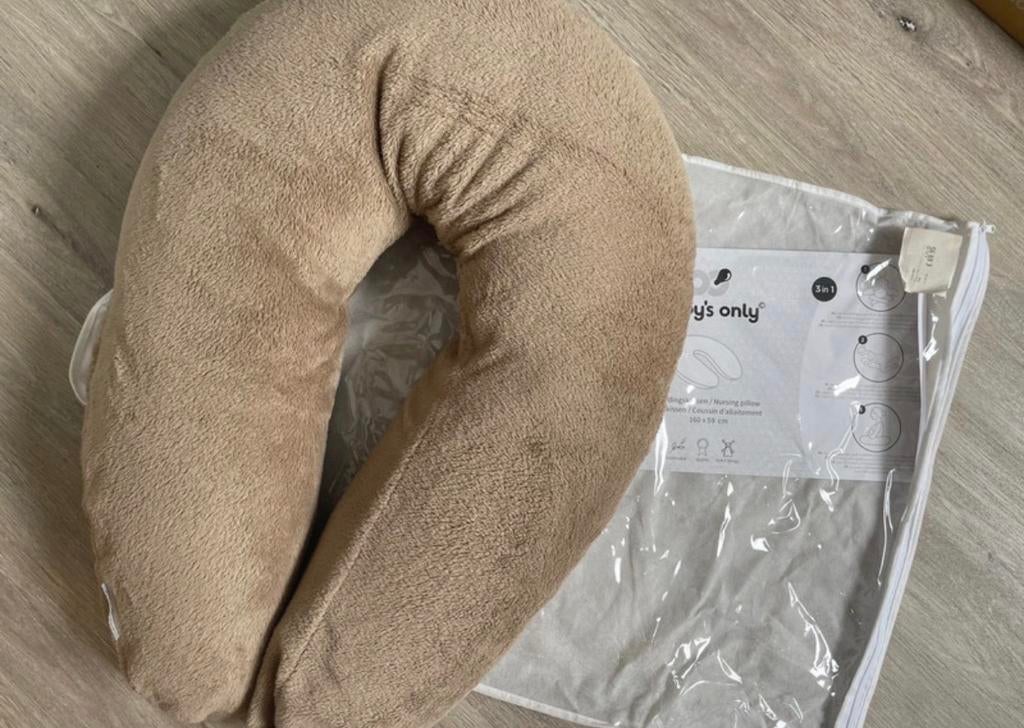 Baby's Only Voedingskussen / Zwangerschapskussen, Kinderen en Baby's, Kinderspulletjes, Zo goed als nieuw, Ophalen of Verzenden