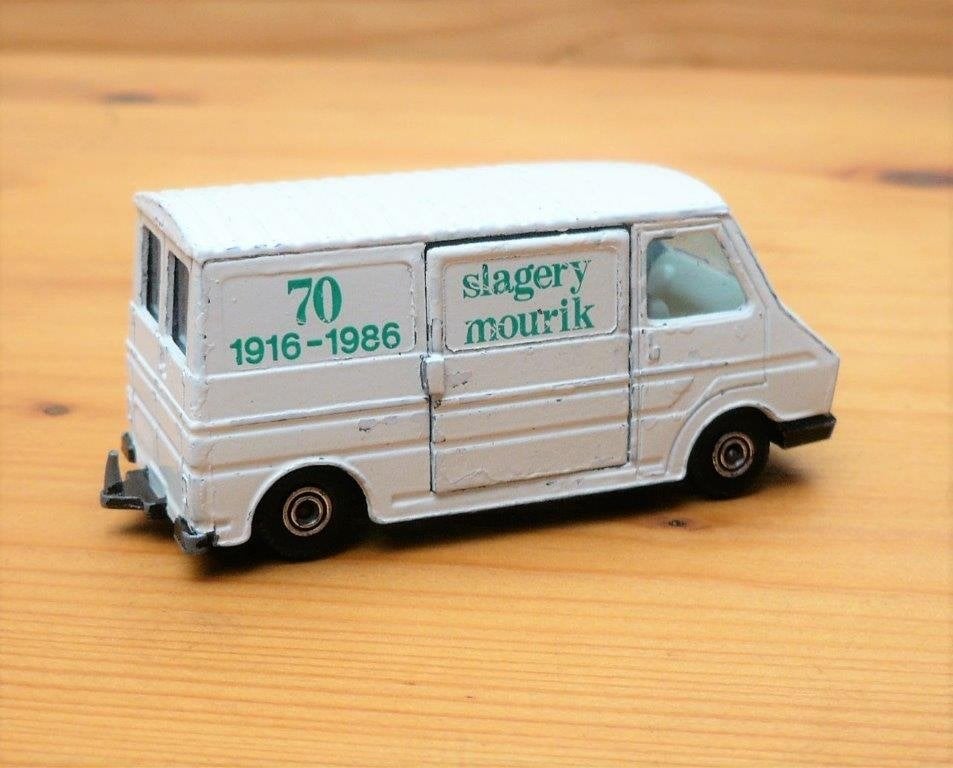 Efsi Fiat 242 70 jaar slagerij Mourik 1916 - 1986., Hobby en Vrije tijd, Modelauto's | Overige schalen, Ophalen of Verzenden, Gebruikt