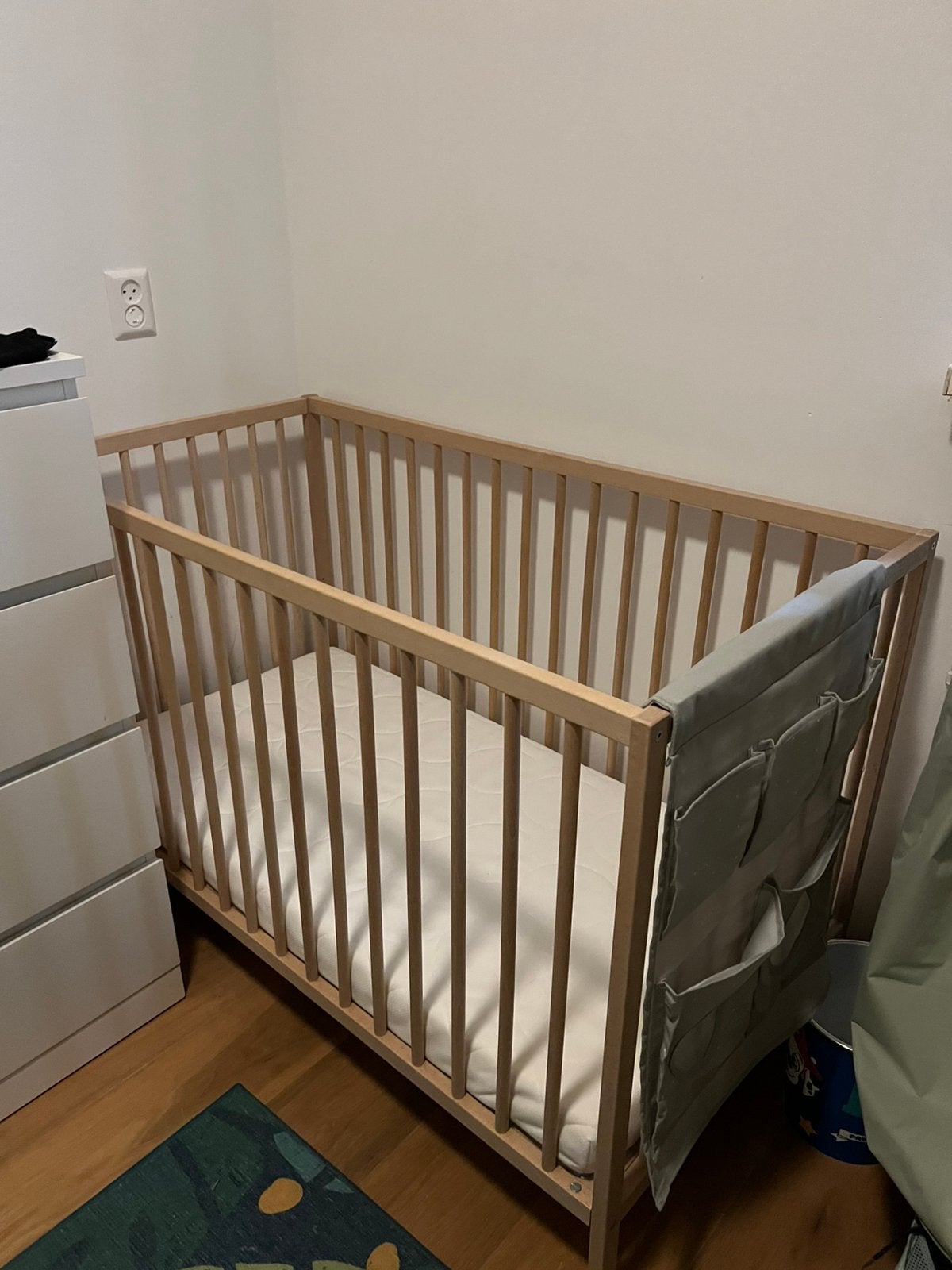 KEA Baby Cot 60  120 cm with Mattress  + 3 Fitted Sheets, Ophalen, Zo goed als nieuw, Jongetje of Meisje