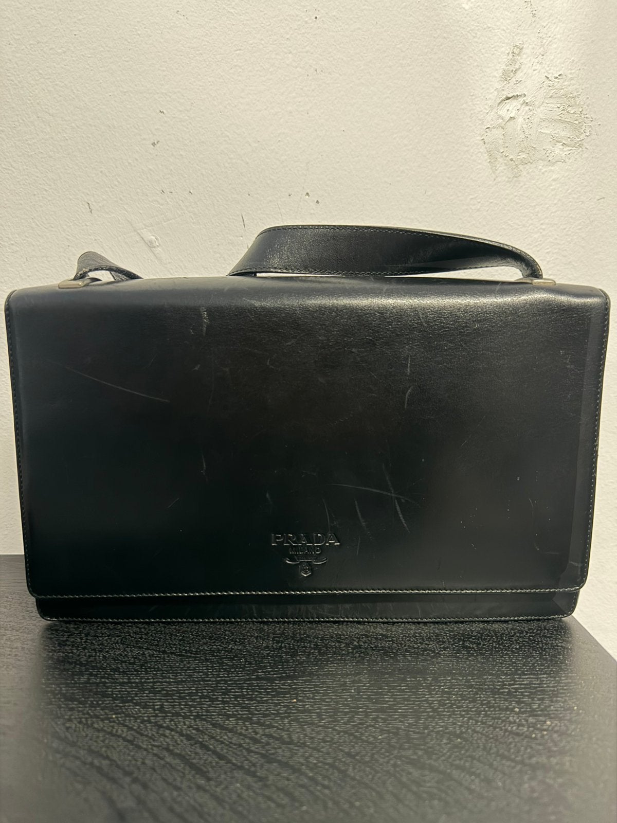 Prada Milano Vintage Schoudertas – Zwart Leder, Overige merken, Zwart, Prada, Ophalen of Verzenden