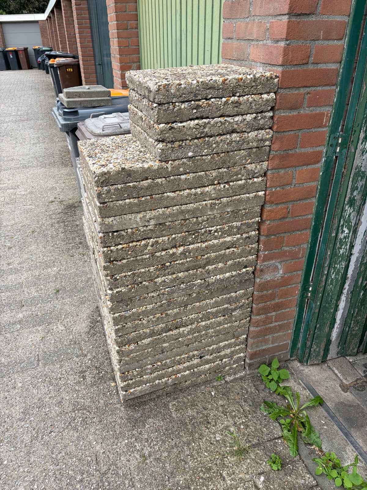 Gratis grindtegels 60x40 cm - 37 stuks, Ophalen, Gebruikt, 5 tot 10 m², Grind