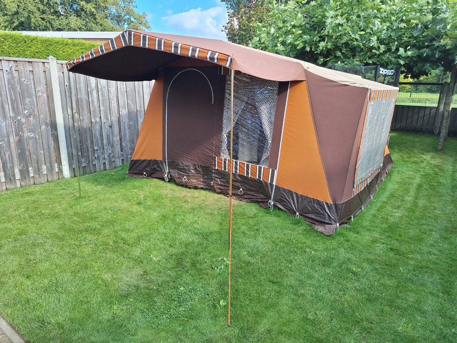 bungalowtent, Ophalen, Zo goed als nieuw
